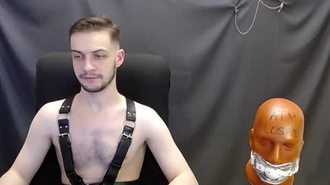 Snapshot of sir_damien chatting on 03.05.25 Sir Damien online show from 03.05.25