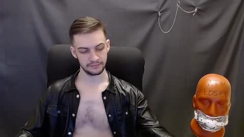 Snapshot of sir_damien chatting on 03.07.25 Sir Damien online show from 03.07.25