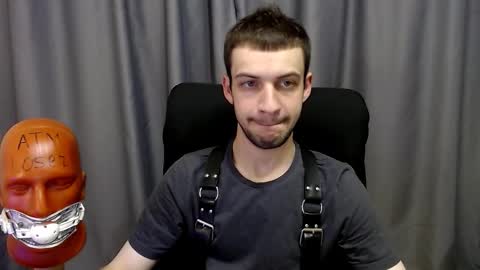 Snapshot of sir_damien chatting on 09.17.25 Sir Damien online show from 09.17.25