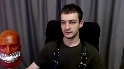 Snapshot of sir_damien chatting on 09.23.25 Sir Damien online show from 09.23.25