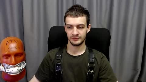 Snapshot of sir_damien chatting on 09.25.25 Sir Damien online show from 09.25.25