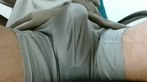 Snapshot of sir_tall_dom chatting on 11.02.25 AlphaMaster Rodrick online show from 11.02.25