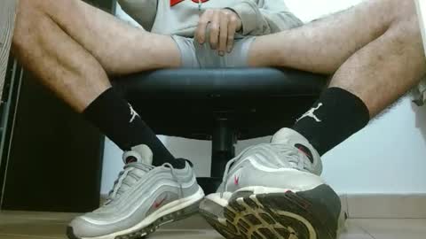 Snapshot of sir_tall_dom chatting on 01.08.26 AlphaMaster Rodrick online show from 01.08.26