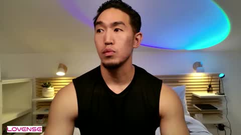 Snapshot of sir_teo chatting on 05.24.26 SIR TEO online show from 05.24.26