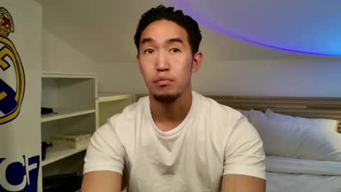 Snapshot of sir_teo chatting on 06.03.26 SIR TEO online show from 06.03.26