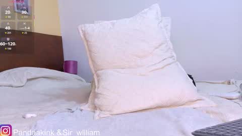 William independent models online show from 09.24.25