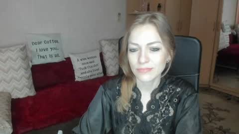 Snapshot of sirenasilk chatting on 04.24.26 sirenasilk online show from 04.24.26