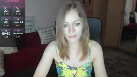 Snapshot of sirenasilk chatting on 05.13.26 sirenasilk online show from 05.13.26