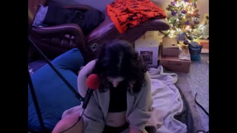 SirenSasha online show from 12.27.24