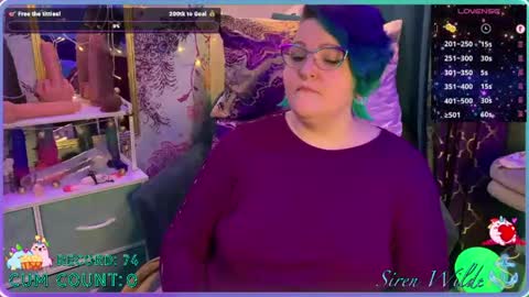 Snapshot of sirenwilde chatting on 05.24.26 Siren Wilde online show from 05.24.26
