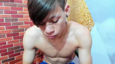 Snapshot of sirryant chatting on 03.01.25 SIR RYANT online show from 03.01.25