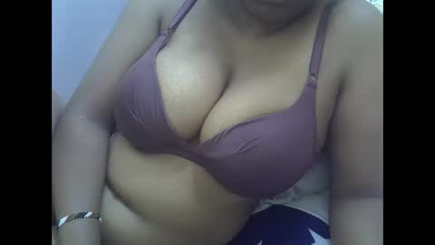 Snapshot of sisibrown97 chatting on 02.03.26 brown online show from 02.03.26