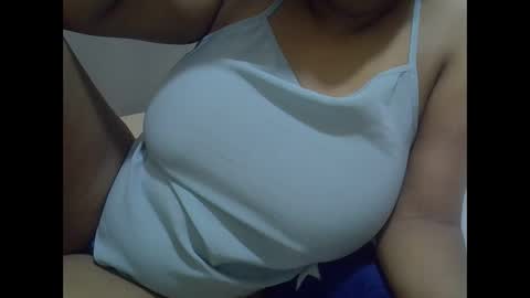 Snapshot of sisibrown97 chatting on 03.13.26 brown online show from 03.13.26