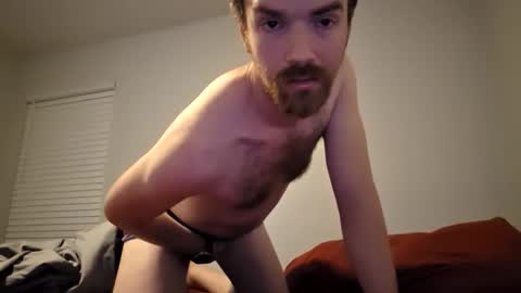 Snapshot of sissiebeard chatting on 05.06.26 sissiebeard online show from 05.06.26