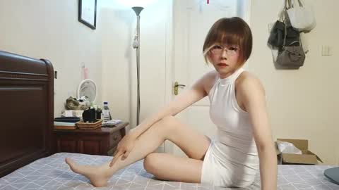 Snapshot of sissy_ada chatting on 06.08.26 Sissy Ada online show from 06.08.26