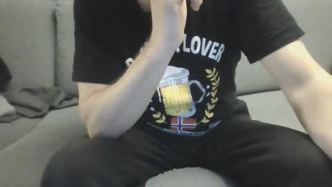 looking for older male ore female to use me sexually and be good to me ahhhhh online show from 02.15.25