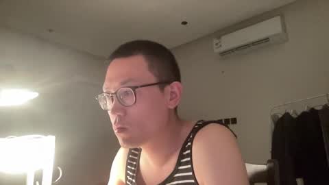 Snapshot of sissyjere chatting on 10.22.25 sissyjere online show from 10.22.25