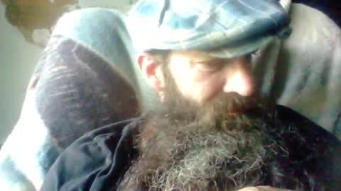 Snapshot of sitonmybeardxxx chatting on 05.24.26 sitonmybeardxxx online show from 05.24.26
