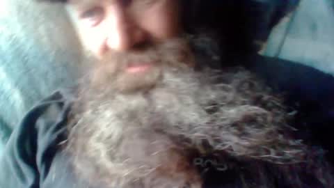 Snapshot of sitonmybeardxxx chatting on 05.26.26 sitonmybeardxxx online show from 05.26.26