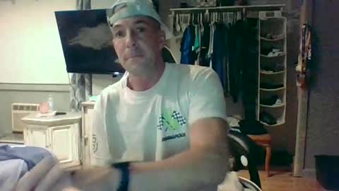 Snapshot of sitonmyfacemeowmm chatting on 12.18.25 sitonmyfacemeowmm online show from 12.18.25