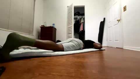 SIXFOOTFOURNINE online show from 04.18.26