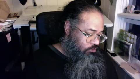 Snapshot of siyah_sakal chatting on 12.14.24 siyah_sakal online show from 12.14.24