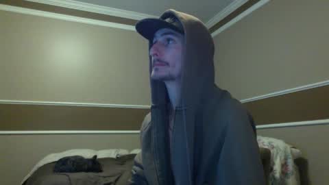 Snapshot of sk8ter_v2 chatting on 12.07.24 Christopher online show from 12.07.24