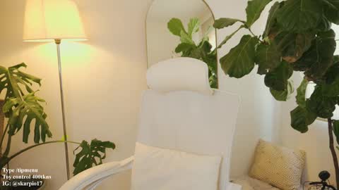 Im Scarlett  ONLINE  5pm-10pm NYC time  online show from 03.01.26