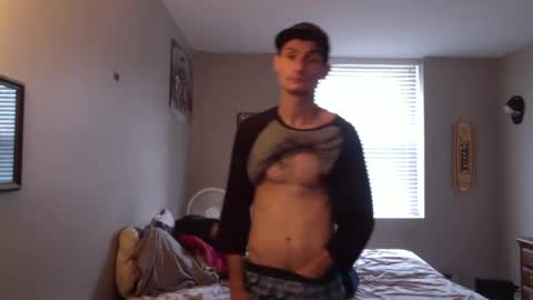 Snapshot of skater_v2 chatting on 10.11.25 Christopher online show from 10.11.25