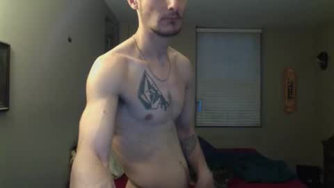 Snapshot of skater_v2 chatting on 11.04.25 Christopher online show from 11.04.25