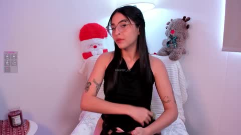 Skeete   CHRISTMAS SHOW THIS DECEMBER 24    CHECK OUT MY AMAZON LIST AND MAKE ME HAPPY  online show from 12.16.25