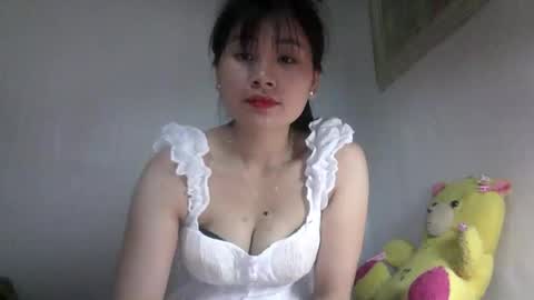 Snapshot of skie1111 chatting on 04.28.26 Shie online show from 04.28.26