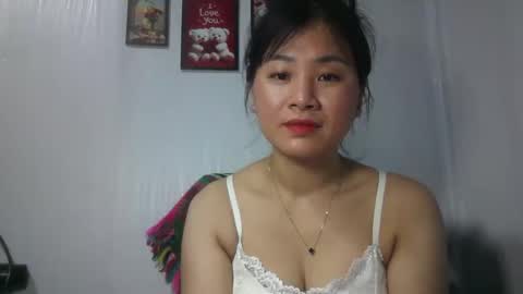 Snapshot of skie1111 chatting on 05.19.26 Shie online show from 05.19.26