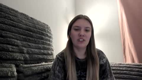 skiimaskabby online show from 12.05.25