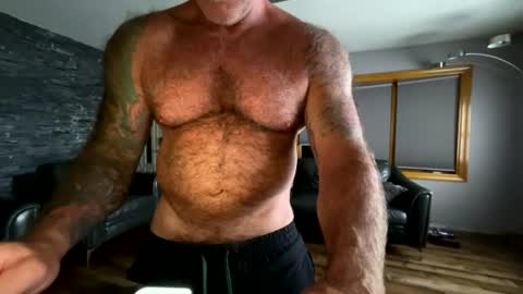 Snapshot of skimaskedbeef chatting on 07.25.26 BEEF online show from 07.25.26