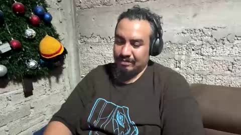 Snapshot of skinhell chatting on 04.22.26 Elias online show from 04.22.26