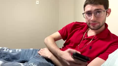 Snapshot of skinndick214 chatting on 05.25.26 daddy online show from 05.25.26