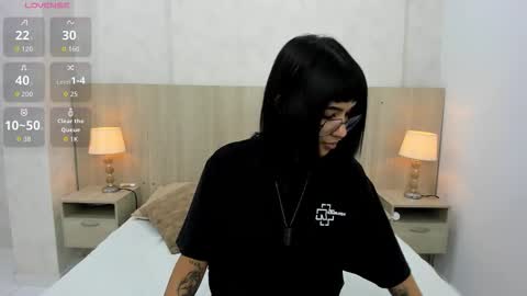 Emily Rojas online show from 12.17.25