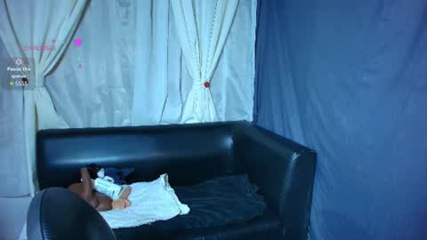 Snapshot of skinny_emily chatting on 07.15.26 Emily Rojas online show from 07.15.26