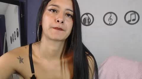 Snapshot of skinny_yizz chatting on 07.14.26 Only Pvt online show from 07.14.26