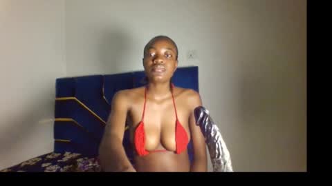 Snapshot of skinnyasssexyboobs chatting on 01.17.26 skinnyasssexyboobs online show from 01.17.26