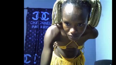 Snapshot of skinnybeauty1 chatting on 02.09.26 Linda independent model online show from 02.09.26