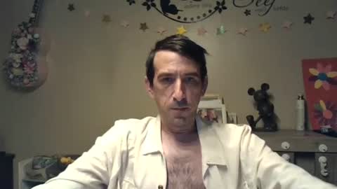 Snapshot of skinnybigcock2 chatting on 06.19.26 SkinnyBigCock2 online show from 06.19.26