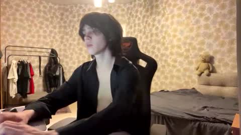 skinnyfitboi online show from 04.28.26