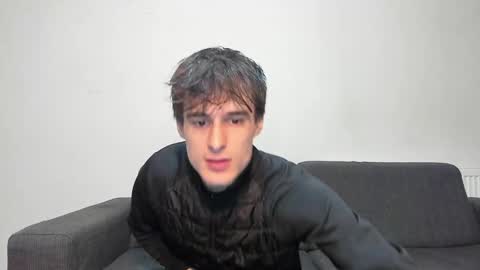 Snapshot of skinnyguywithbigd chatting on 12.08.24 skinnyguywithbigd online show from 12.08.24