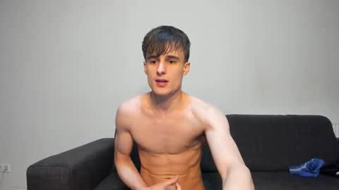 Snapshot of skinnyguywithbigd chatting on 12.25.24 skinnyguywithbigd online show from 12.25.24