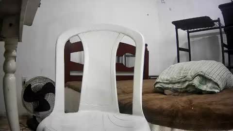 Skinny Latin Man online show from 10.31.25