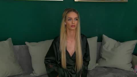 Snapshot of skinnynatty chatting on 03.19.26 Natty online show from 03.19.26