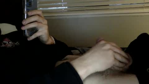 Snapshot of skinnypole6 chatting on 12.11.24 skinnypole6 online show from 12.11.24