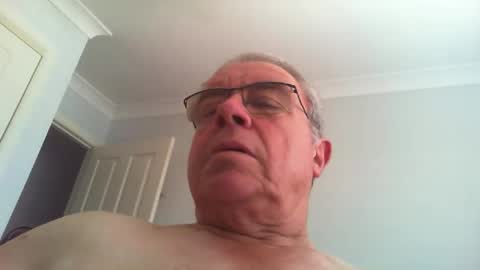 Snapshot of skipper1970 chatting on 12.18.25 Skipper1970 online show from 12.18.25